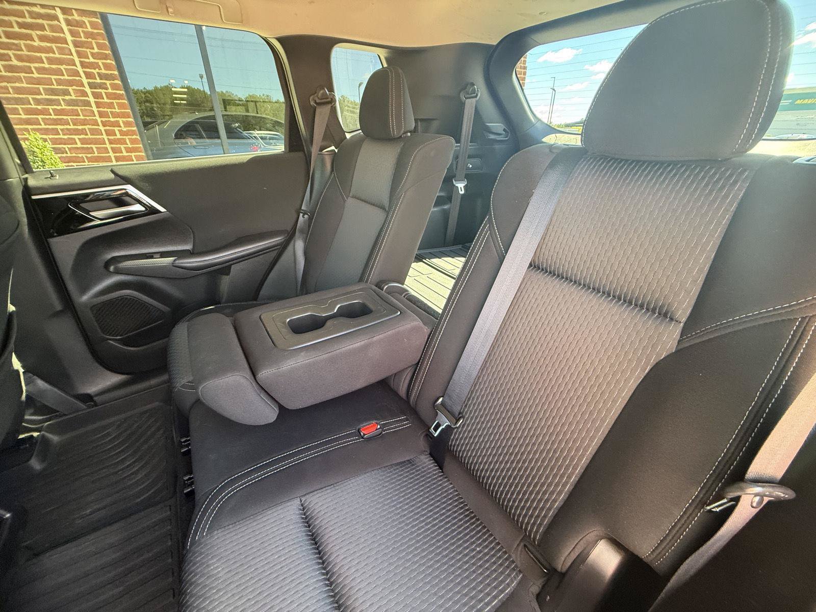 Used 2023 Mitsubishi Outlander ES FWD image 15