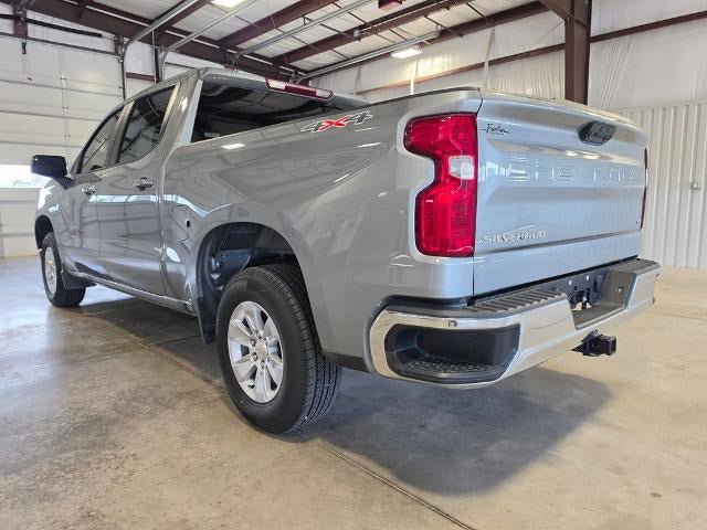 Used 2025 Chevrolet Silverado 1500 LT AWD/4WD image 3