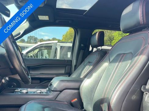 Used 2019 Ford Expedition Limited w/ Equipment Group 303A image 2