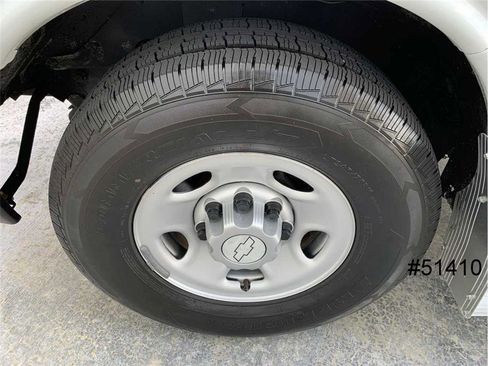 Used 2015 Chevrolet Express 3500 w/ School Bus Package image 17