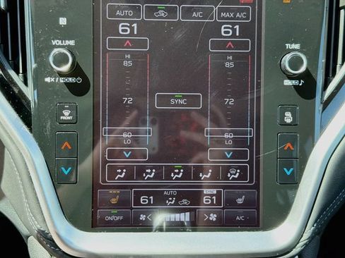 Used 2022 Subaru Outback Limited AWD/4WD image 17
