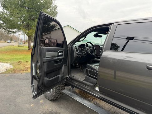 Used 2022 RAM 2500 Big Horn w/ Level B Equipment Group image 26