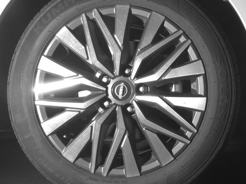 Used 2025 Nissan Altima 2.5 SV image 13