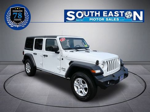 Used 2018 Jeep Wrangler Unlimited Sport S image 2