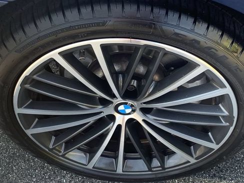 Used 2023 BMW 530i w/ Premium Package RWD image 34
