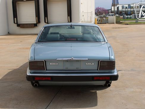 Used 1990 Jaguar XJ Vanden Plas RWD image 29