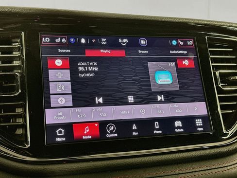 Used 2025 Dodge Durango GT AWD/4WD image 21