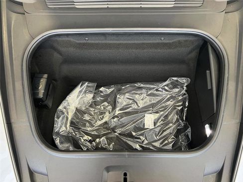 New 2025 Porsche 911 Carrera S image 27