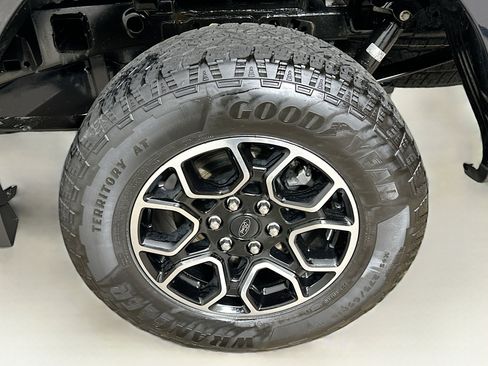 Used 2023 Ford F150 XLT w/ Equipment Group 302A High image 11