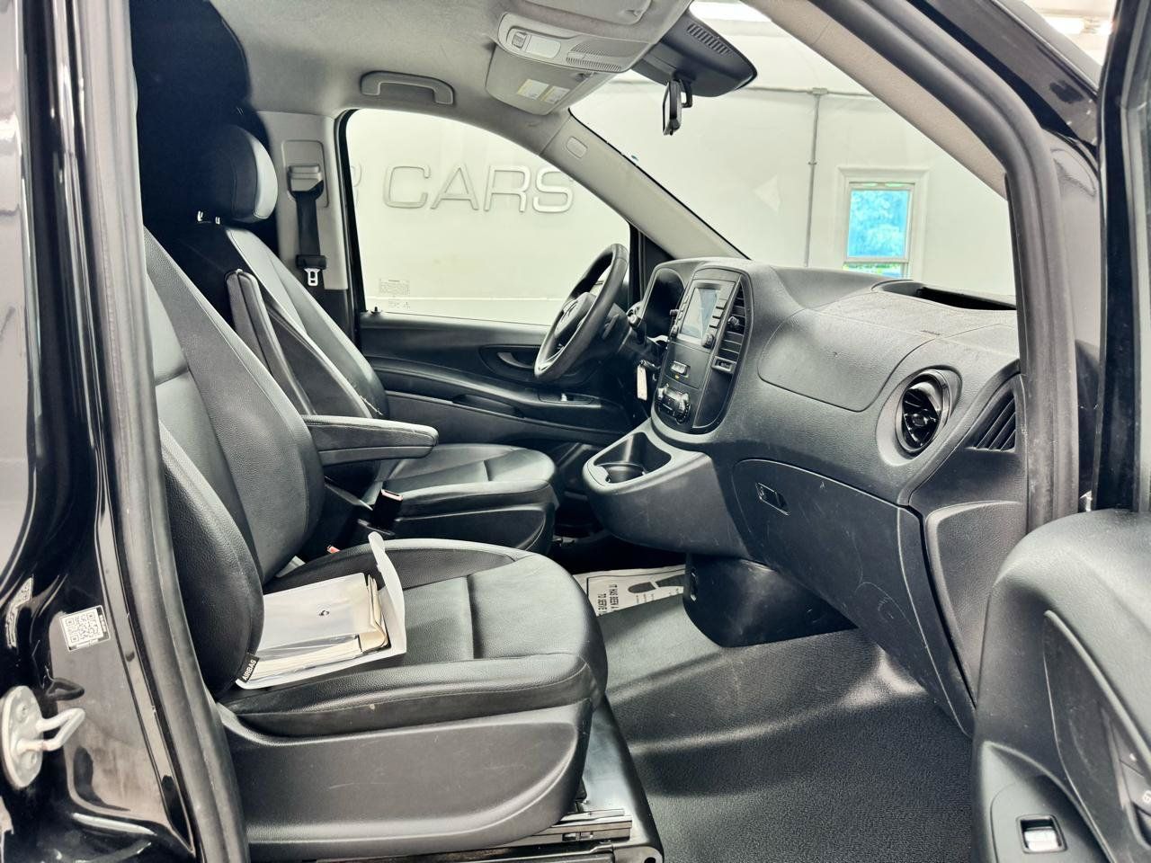Used 2022 Mercedes-Benz Metris image 14