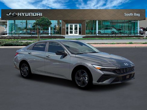 New 2026 Hyundai Elantra SEL Sport image 10