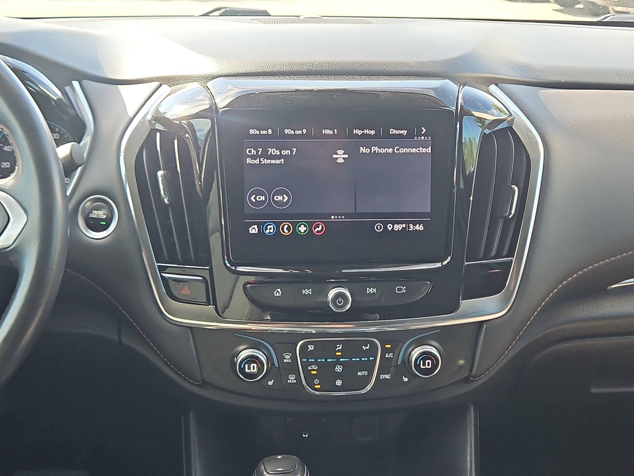 Used 2020 Chevrolet Traverse LT FWD image 31