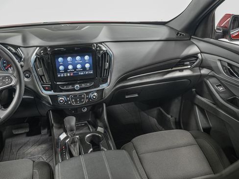 Used 2023 Chevrolet Traverse LT w/ LPO, Floor Liner Package image 30