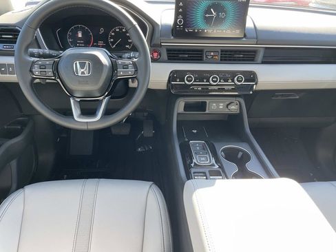 New 2025 Honda Pilot EX-L image 12