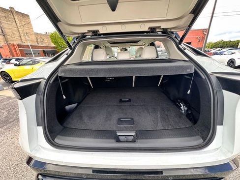 Certified 2023 Nissan Ariya FWD image 11