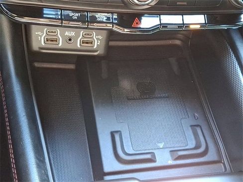 Used 2021 Dodge Durango R/T w/ Blacktop Package image 28