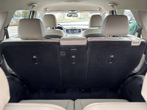 Used 2019 Kia Sorento EX image 8