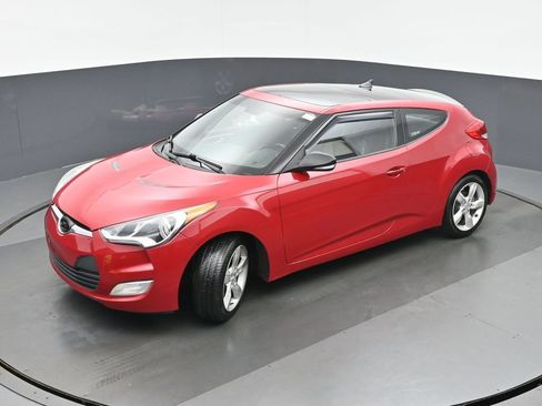 Used 2014 Hyundai Veloster w/ Style Package 02 FWD image 31