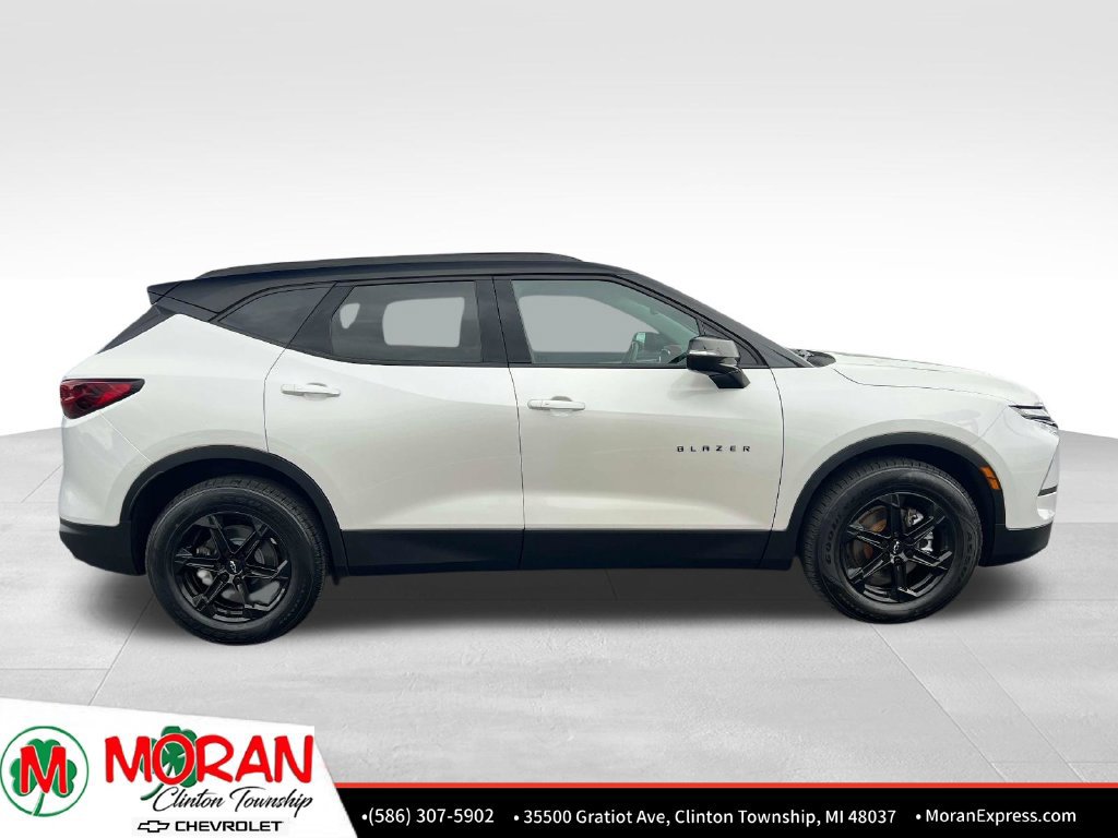 Certified 2023 Chevrolet Blazer LT w/ Midnight/Sport Edition AWD/4WD image 8