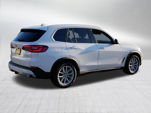 Used 2023 BMW X5 xDrive40i w/ Premium Package image 6