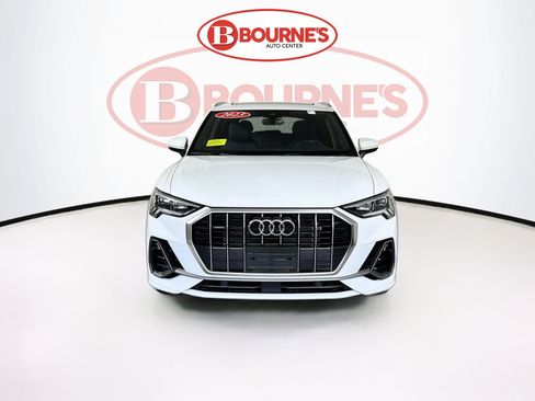 Used 2023 Audi Q3 2.0T Premium w/ Convenience Package AWD/4WD image 5