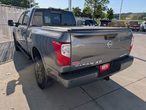 Used 2019 Nissan Titan PRO-4X AWD/4WD image 25