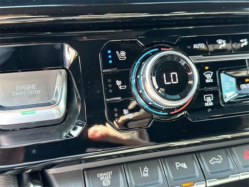 Used 2024 GMC Sierra 2500 AT4 w/ AT4 Premium Plus Package image 22