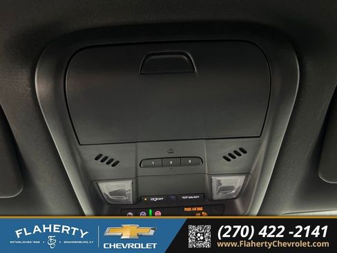 Used 2024 Buick Enclave Essence w/ Trailering Package, 5000 lbs. FWD image 33