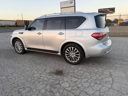 Used 2016 INFINITI QX80 4WD w/ 22" Wheel Package image 6