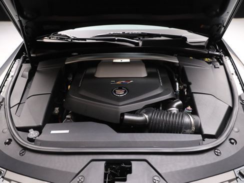 Used 2015 Cadillac CTS V RWD image 39
