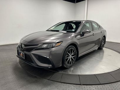 Used 2024 Toyota Camry SE w/ Cold Weather Package
