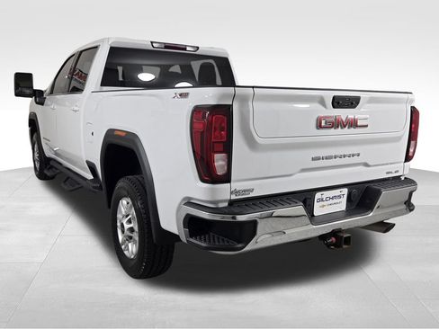 Used 2022 GMC Sierra 2500 SLE w/ SLE Value Package; AWD/4WD image 5