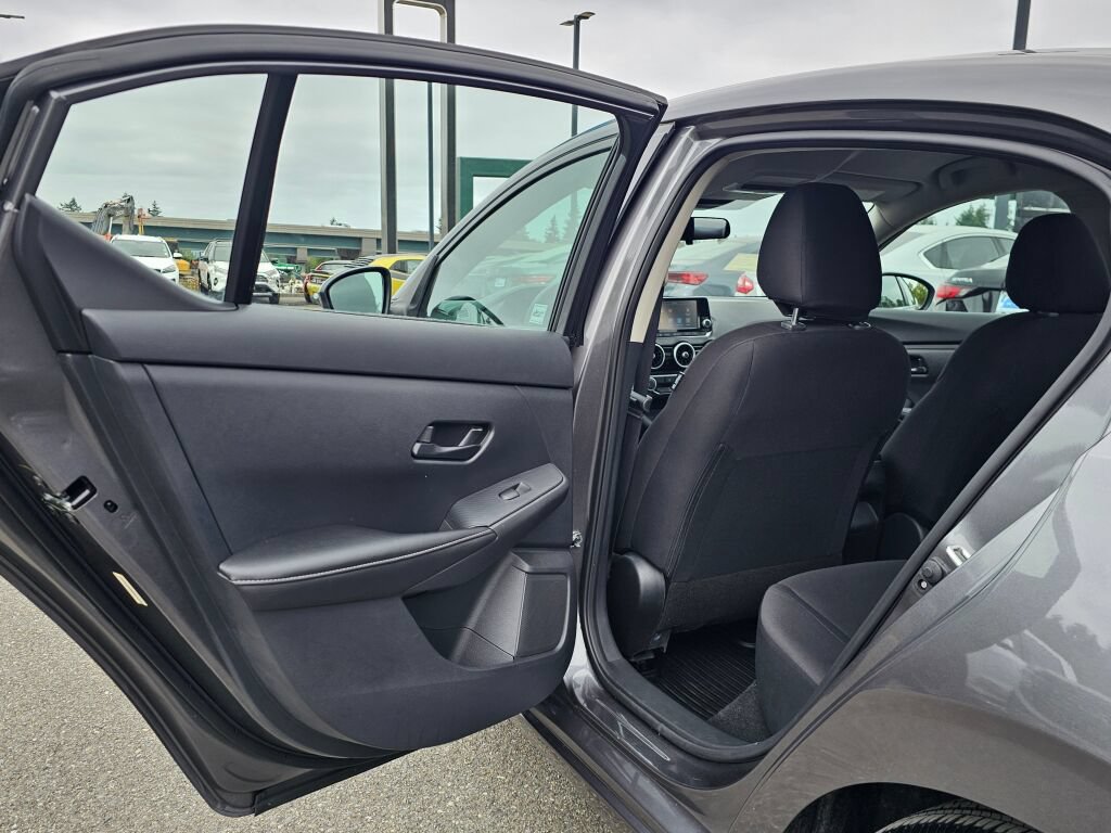 Used 2025 Nissan Sentra S FWD image 60