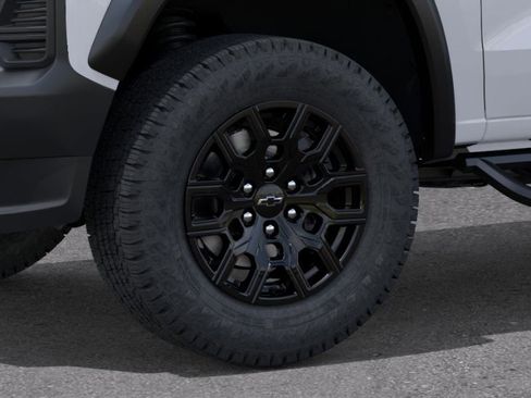 New 2026 Chevrolet Colorado Trail Boss AWD/4WD image 9