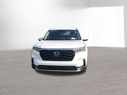 Used 2023 Honda Pilot EX-L image 3