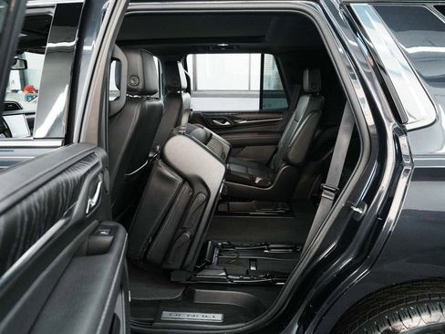 Used 2023 GMC Yukon Denali AWD/4WD image 31