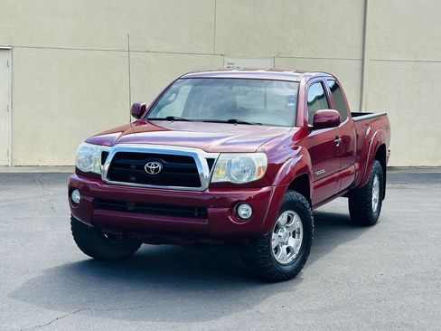 Used 2006 Toyota Tacoma 4x4 Access Cab V6 image 2