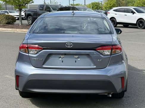 Used 2025 Toyota Corolla LE image 3