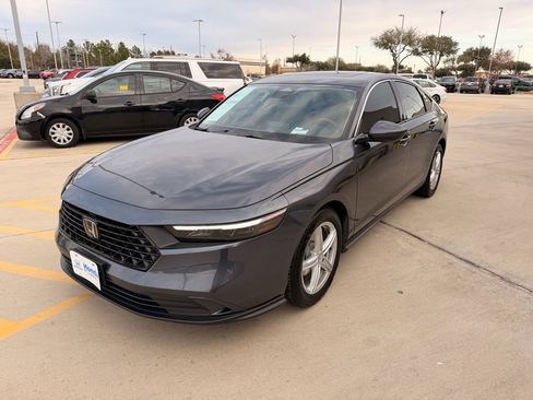 Used 2024 Honda Accord EX image 4