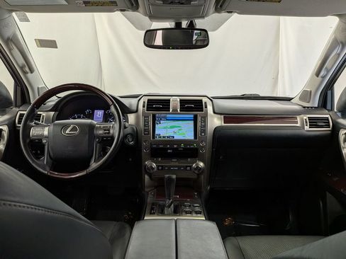 Used 2019 Lexus GX 460 Luxury image 13