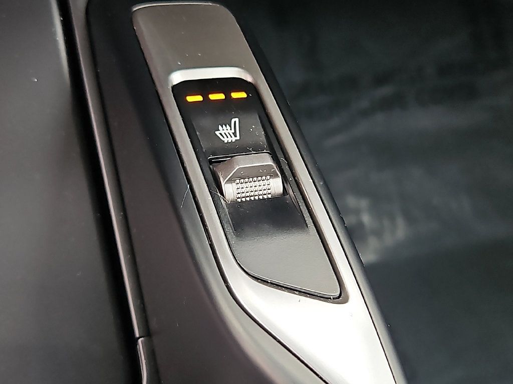 Certified 2022 Kia Sorento X-Line EX AWD/4WD image 17