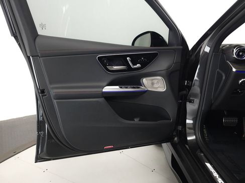 Used 2025 Mercedes-Benz GLC 43 AMG 4MATIC Coupe image 5