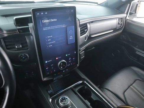 Used 2023 Ford Expedition Max Platinum image 30