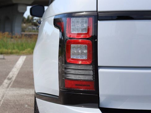 Used 2016 Land Rover Range Rover HSE AWD/4WD image 6