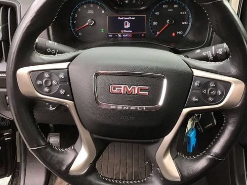 Used 2022 GMC Canyon Denali AWD/4WD image 8