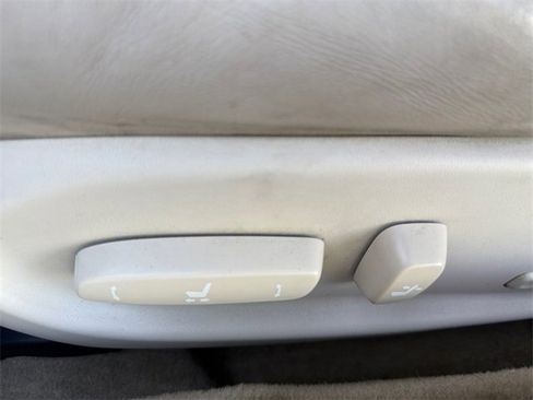 Used 2010 Lexus IS 250C image 11