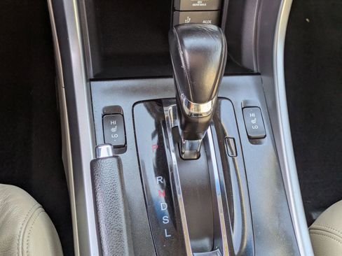 Used 2013 Honda Accord EX-L image 25