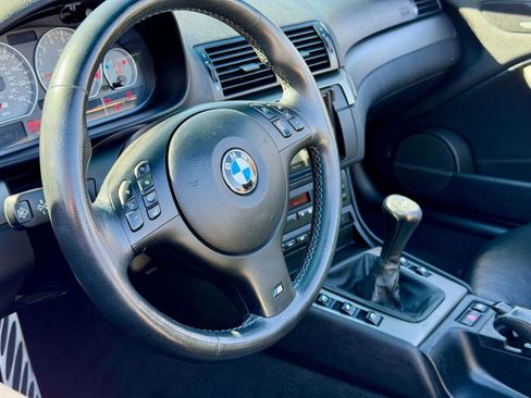 Used 2002 BMW M3 Convertible image 2