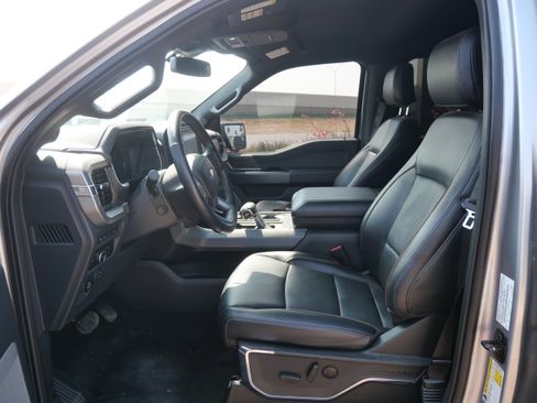 Used 2024 Ford F150 Lariat w/ FX4 Off-Road Package image 8