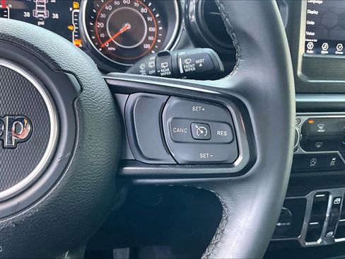 Used 2021 Jeep Wrangler Unlimited Sport image 24